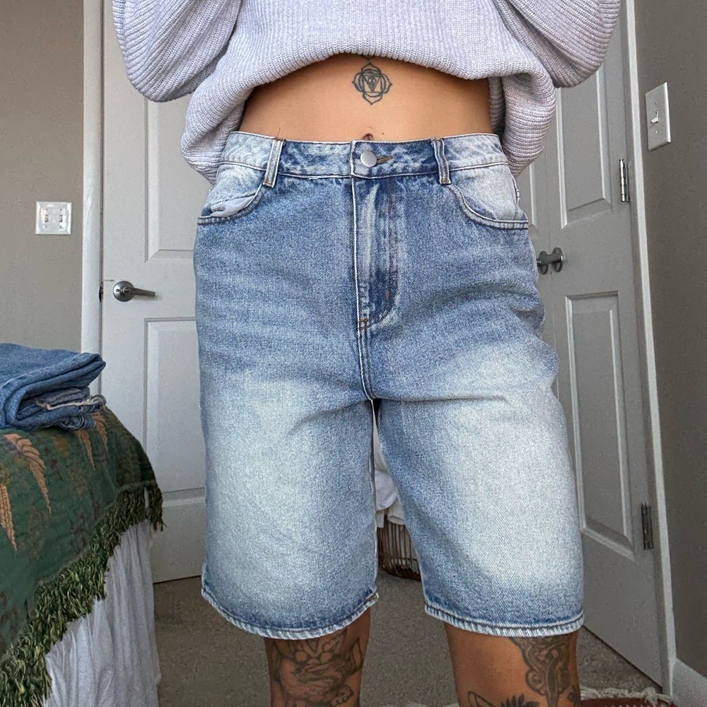 Levi's Inspired Light Blue Boyfriend Bermuda Shorts